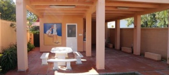 Casa de 3 dormitorios en Cádiz, Spain No. 154605 4