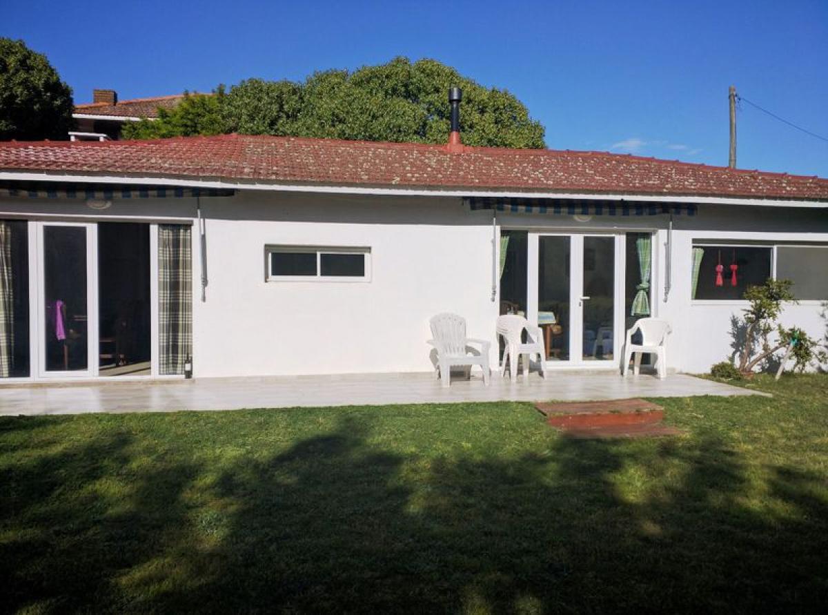 2 bedrooms House in Mar del Plata, Argentina No. 65032