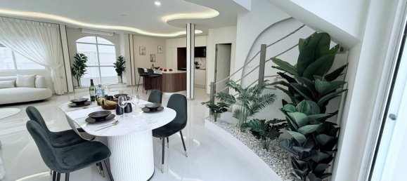 5 Schlafzimmer Haus in Chon Buri, Thailand, Nr. 62140 7