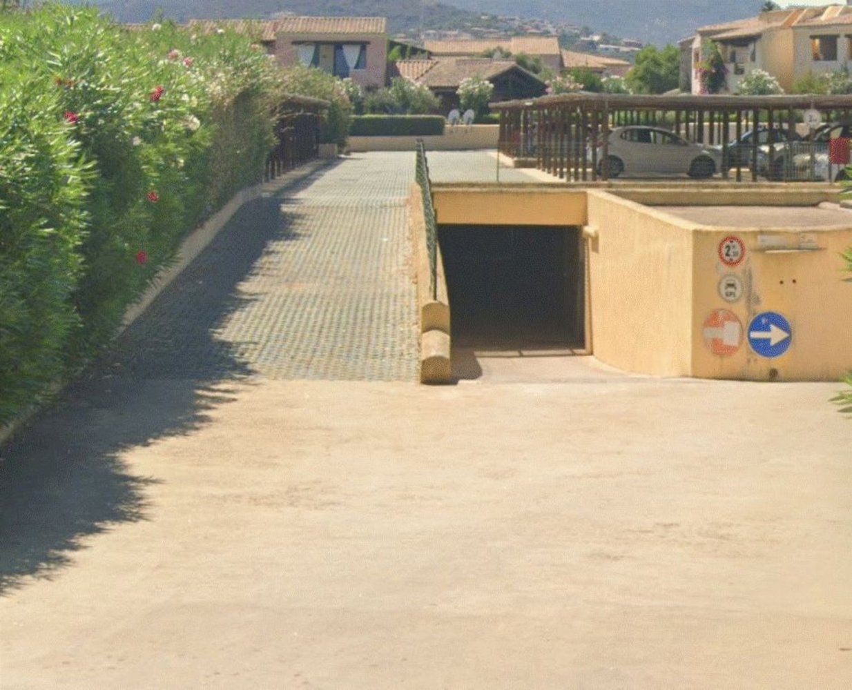 45m² Garage in Loiri Porto San Paolo, Italy No. 79711