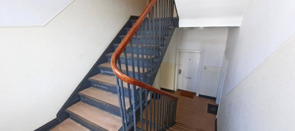 Квартира с 2 комнатами в Гамбург-Север, Германия № 326644 3