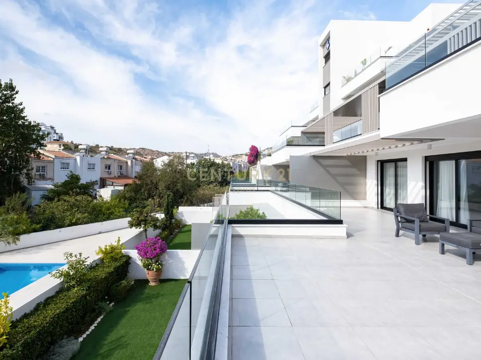 Apartamento T4 em Mesa Geitonia, Cyprus N.º 5553