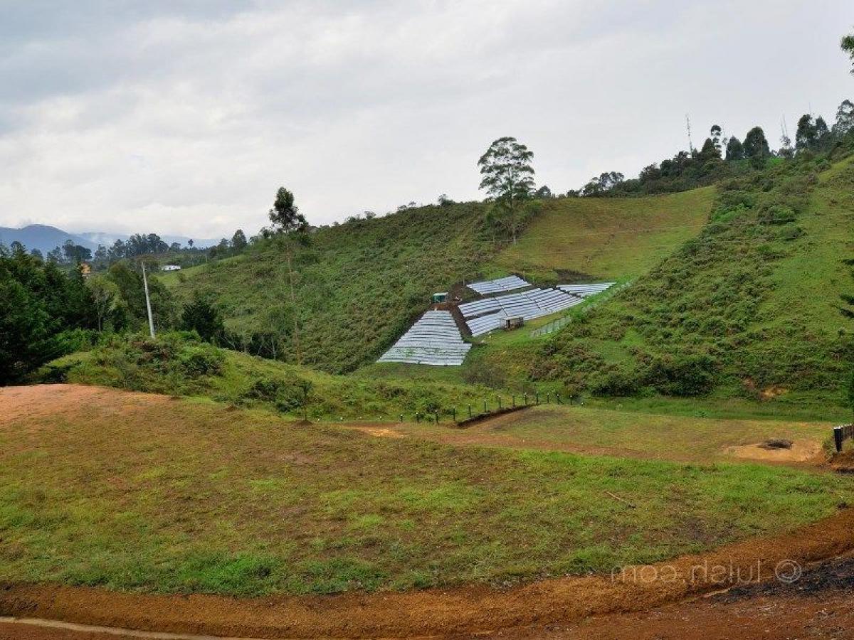  Land in Antioquia, Colombia No. 372