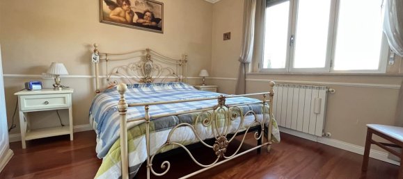 2 rooms Apartment in Foligno, Italy No. 114992 4