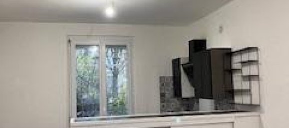 Casa de 2 dormitorios en Troyes, France No. 80997 3