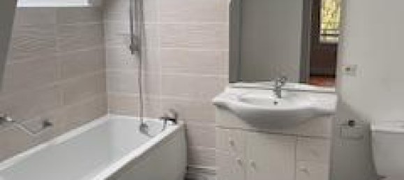 Casa de 2 dormitorios en Troyes, France No. 80997 10