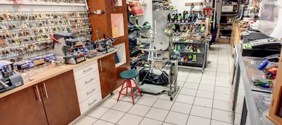 Gewerbliche Immobilie in Truchtersheim, France 34m², Nr. 254294 3