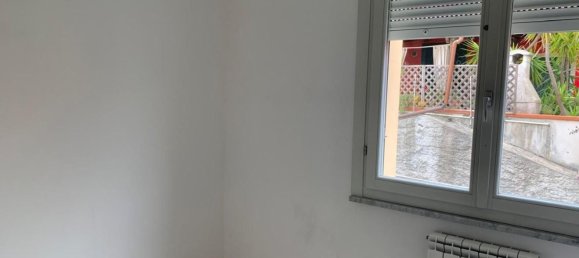 3غرفة شقة في Livorno, Italy رقم 70882 12