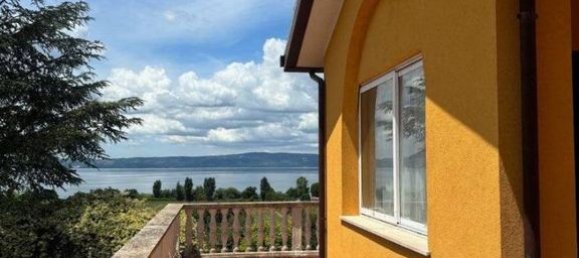 4 bedrooms Villa in Bolsena, Italy No. 116102 17