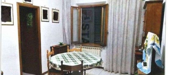 4 rooms Apartment in Prato, Italy No. 190728 23