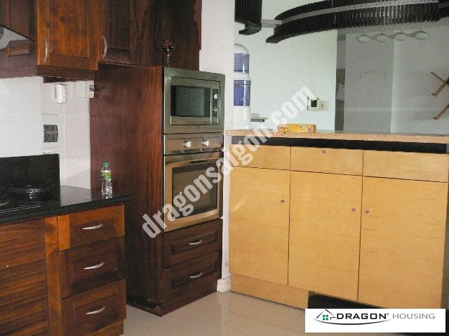 130m² Apartment in Phu Nhuan, Vietnam No. 10894