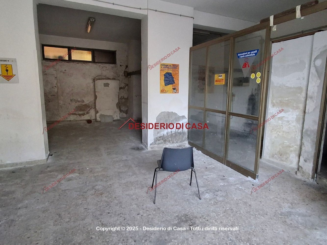 Gewerbliche Immobilie in Palermo, Italy 100m², Nr. 74067
