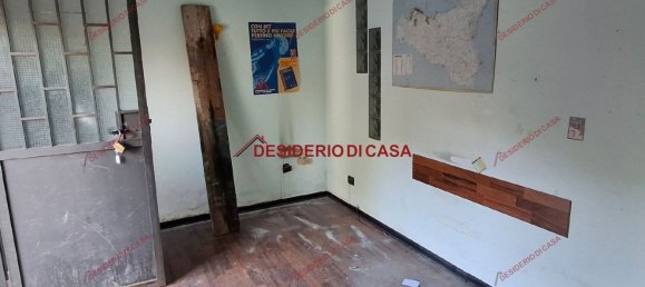 Gewerbliche Immobilie in Palermo, Italy 100m², Nr. 74067 10