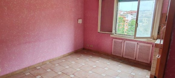 4 bedrooms Apartment in Rome, Italy No. 380340 8