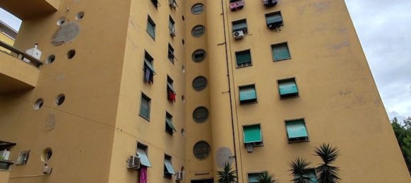 4 bedrooms Apartment in Rome, Italy No. 380340 3