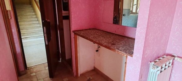 4 bedrooms Apartment in Rome, Italy No. 380340 7