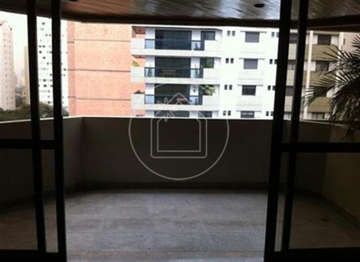 4 bedrooms Apartment in Sao Paulo, Brazil No. 471472