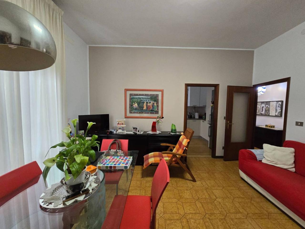 Apartamento de 3 divisões em Reggio Emilia, Italy N.º 136605