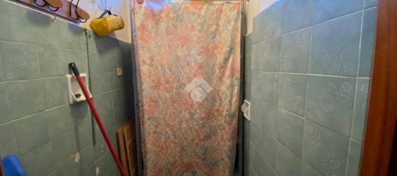 Квартира с 4 комнатами в Фрассино, Италия № 33721 15