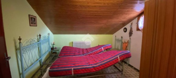 Квартира с 4 комнатами в Фрассино, Италия № 33721 11