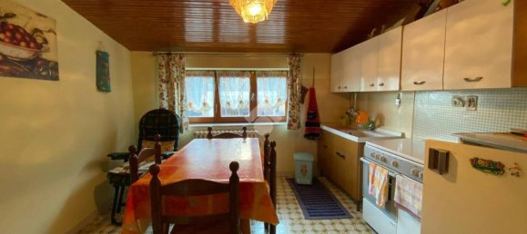 Квартира с 4 комнатами в Фрассино, Италия № 33721 3