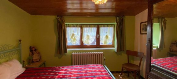 Квартира с 4 комнатами в Фрассино, Италия № 33721 6