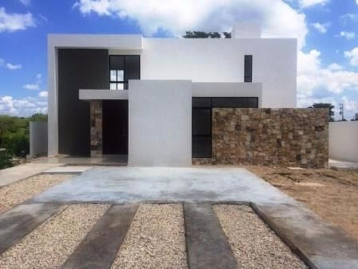 3 bedrooms House in Merida, Mexico No. 135174