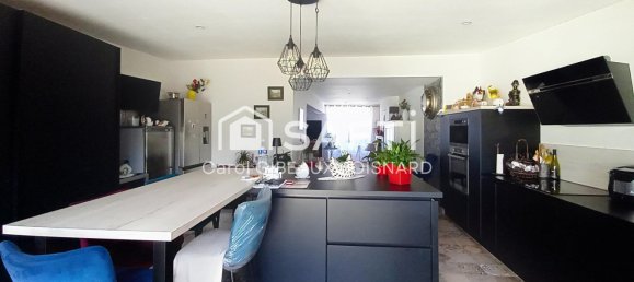 2 bedrooms House in Eure-et-Loir, France No. 158479 15