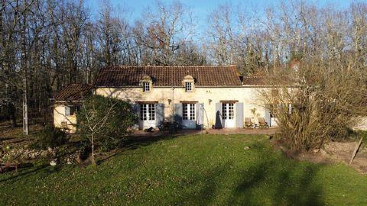 2 bedrooms House in Lalinde, France No. 4539
