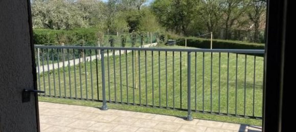 6 bedrooms House in La Guerche-sur-l'Aubois, France No. 69223 12