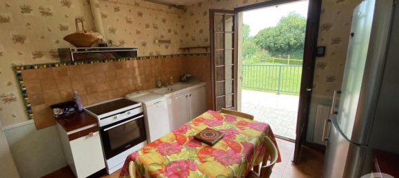 6 bedrooms House in La Guerche-sur-l'Aubois, France No. 69223 7