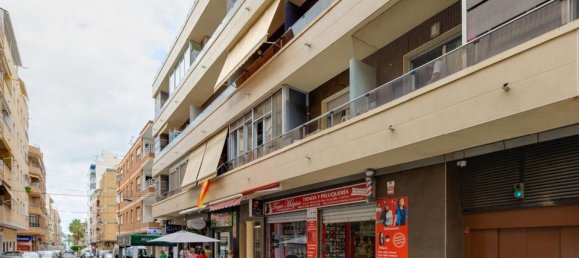 3 bedrooms Apartment in Torrevieja, Spain No. 189848 3