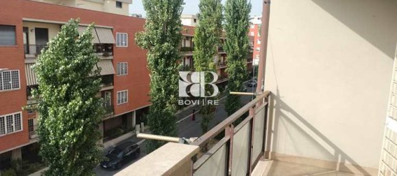 1 bedroom Apartment in Rome, Italy No. 324595 4