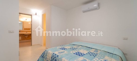 Villa de 4 dormitorios en Olbia, Italy No. 58726 30