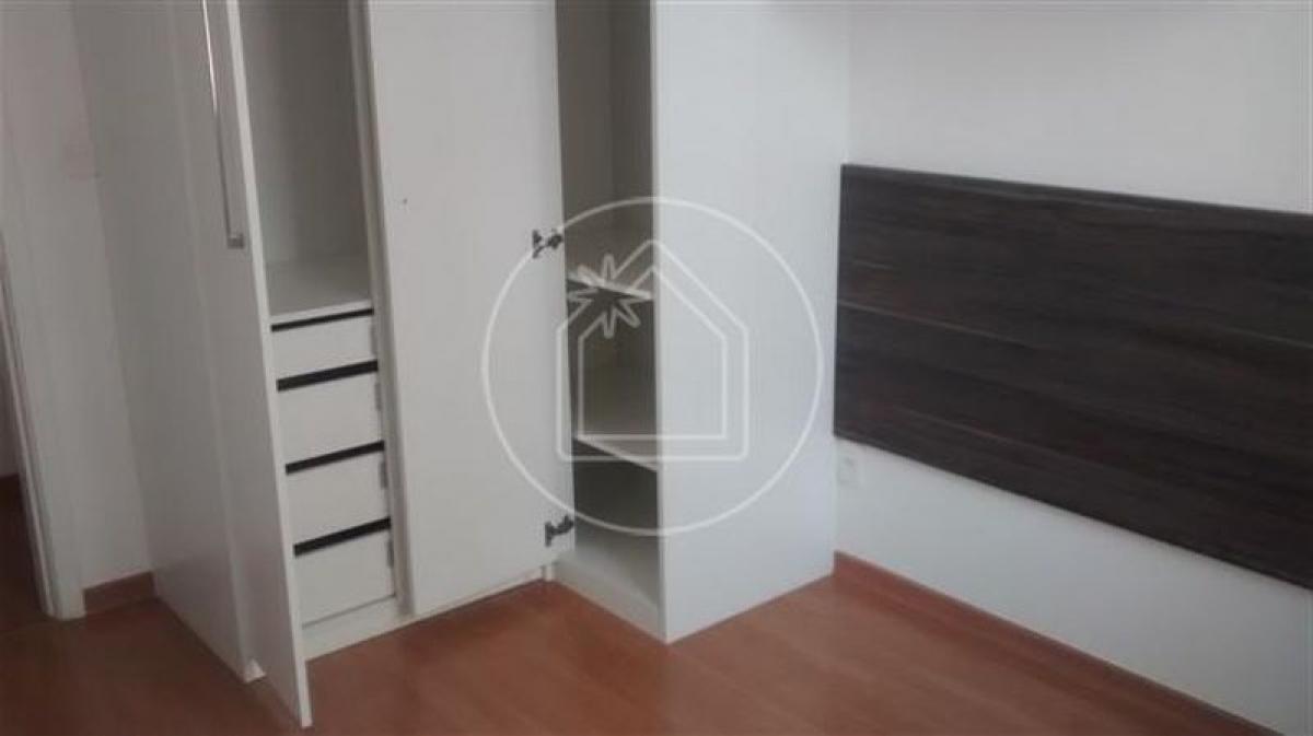 3 bedrooms Apartment in Rio de Janeiro, Brazil No. 472296