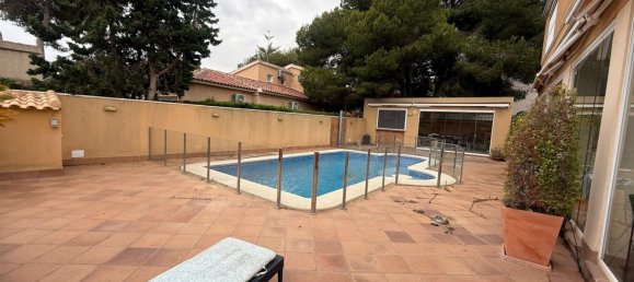 5 dormitorios сasa en venta en Dehesa De Campoamor, Alicante, Comunidad Valenciana, Spain № 364895 3