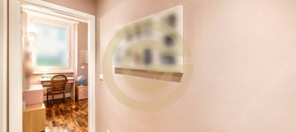 7 rooms Apartment in Rome, Italy No. 145364 4