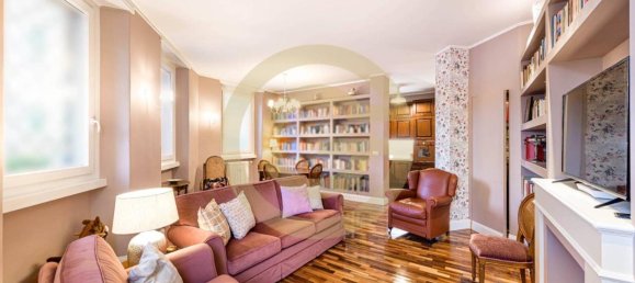 7 rooms Apartment in Rome, Italy No. 145364 20