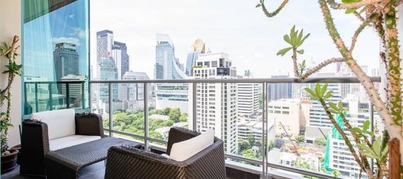 Кондоминиум  с 3 спальнями в Патхум Ван, Таиланд № 62680 3