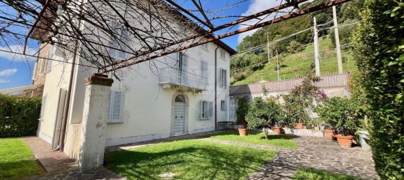 12 bedrooms Villa in Pietrasanta, Italy No. 371082 2