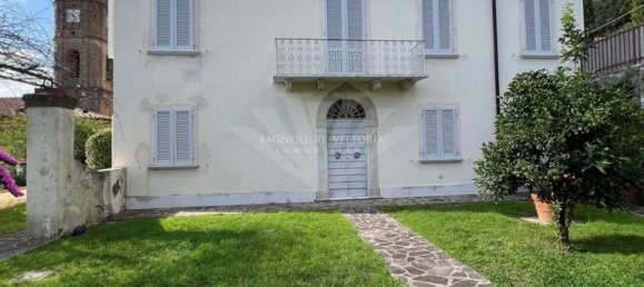 12 bedrooms Villa in Pietrasanta, Italy No. 371082 3