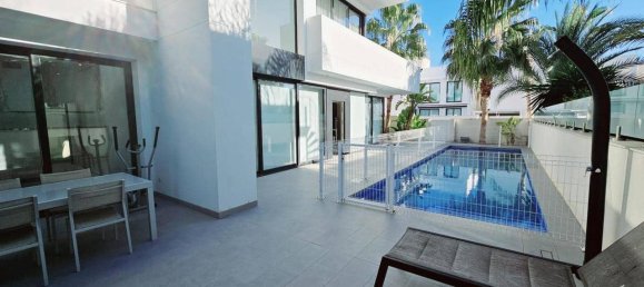 3 bedrooms House in Ciudad Quesada, Spain No. 183620 6