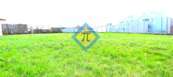 Terreno en Pordenone, Italy No. 214445 8