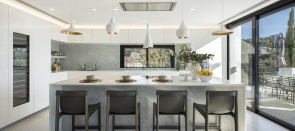 5 غرف نوم منزل في El Madronal, Spain رقم 31766 14