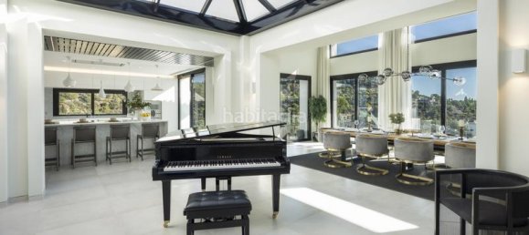 5 غرف نوم منزل في El Madronal, Spain رقم 31766 12