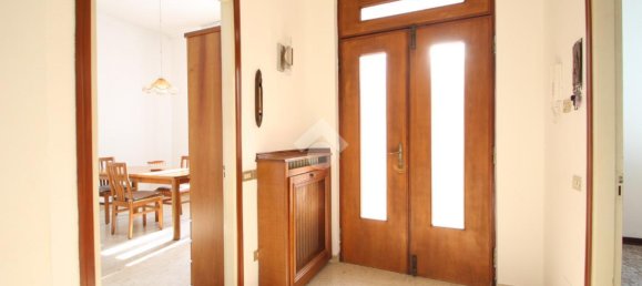 4-Zimmer Villa in Garbagnate Milanese, Italy, Nr. 74621 7