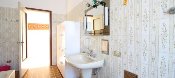 4-Zimmer Villa in Garbagnate Milanese, Italy, Nr. 74621 42