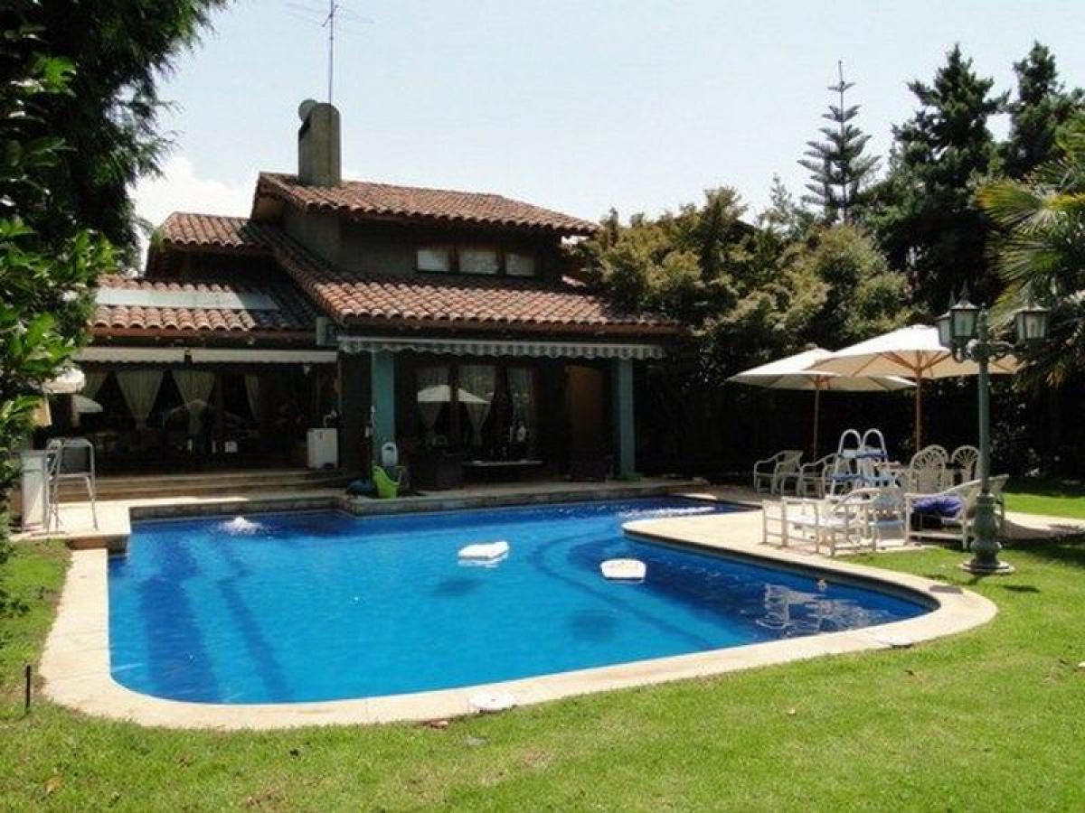 6 bedrooms House in Santiago, Chile No. 5180