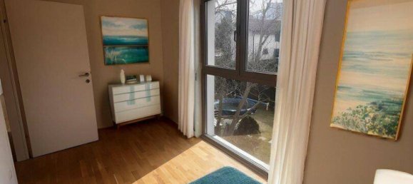 3-salle Appartement à Favoriten, Austria No. 253068 2