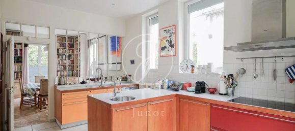 Дом с 9 комнатами в Аньер-сюр-Сен, Франция № 163336 20